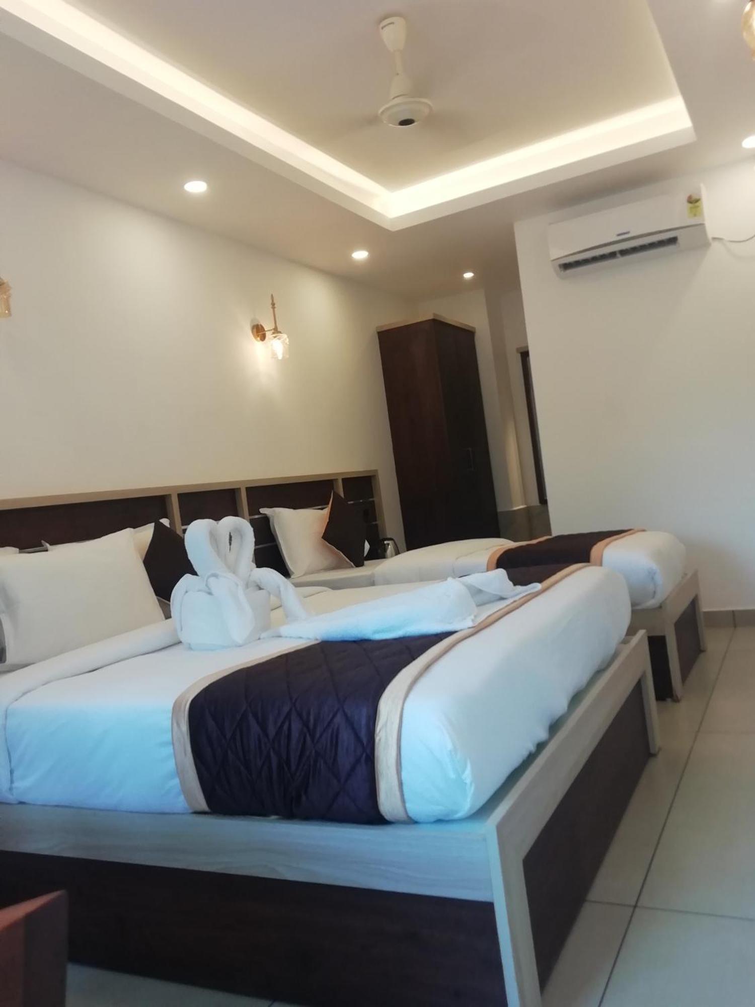 فندق Paul Residency نيدومباسيري المظهر الخارجي الصورة